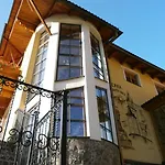 Stefanshof Konukevi 3*