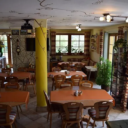 Stefanshof Affittacamere 3*